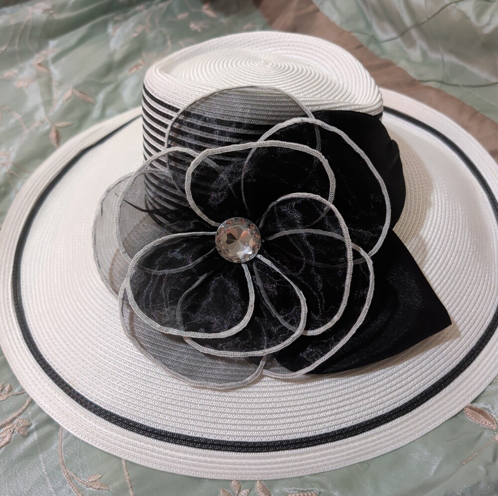 Tuscany Wide Brim Church Derby Dress Hat Black White Flower Bow Ribbon